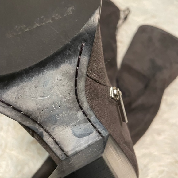 Gorgeous Marc Fisher over the knee boots - Picture 7 of 15